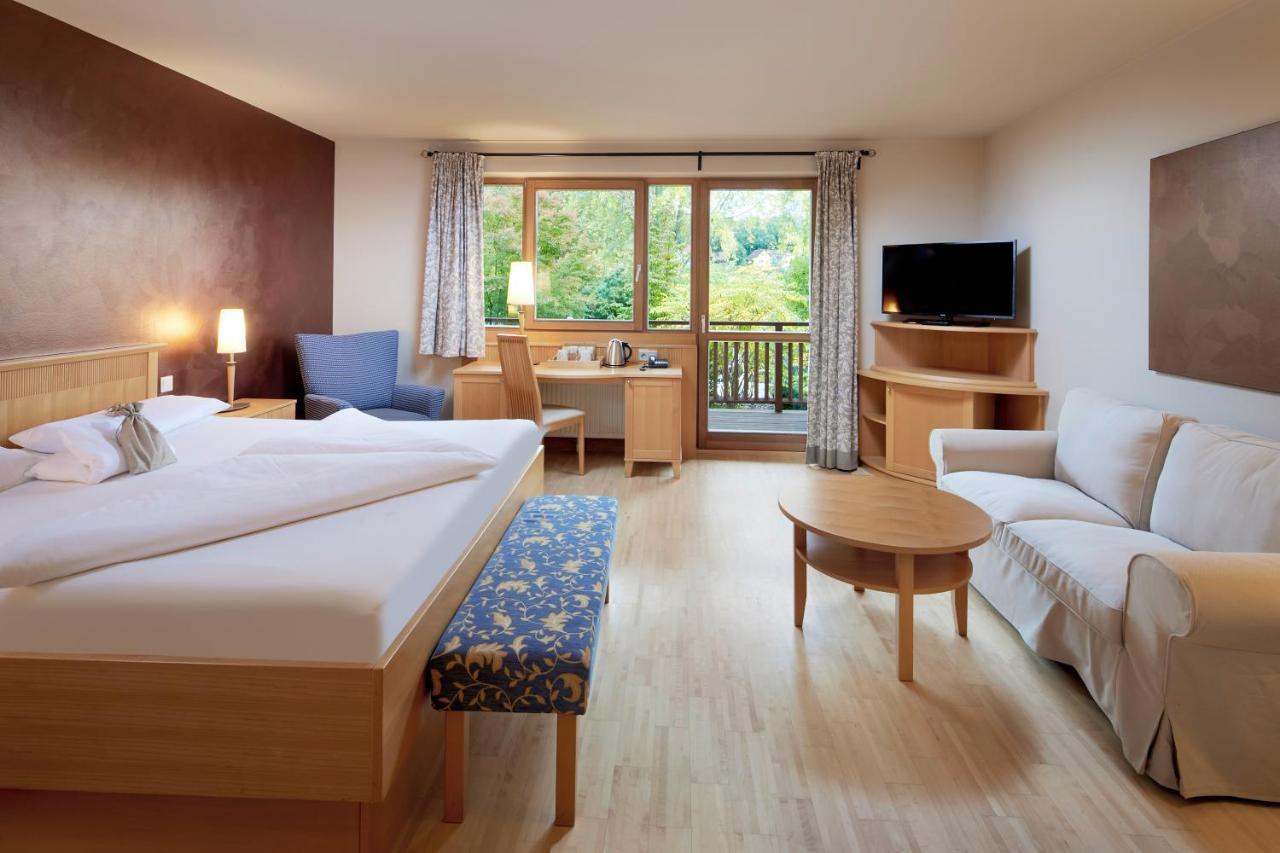 Ayurveda Resort Mandira Bad Waltersdorf Exterior photo